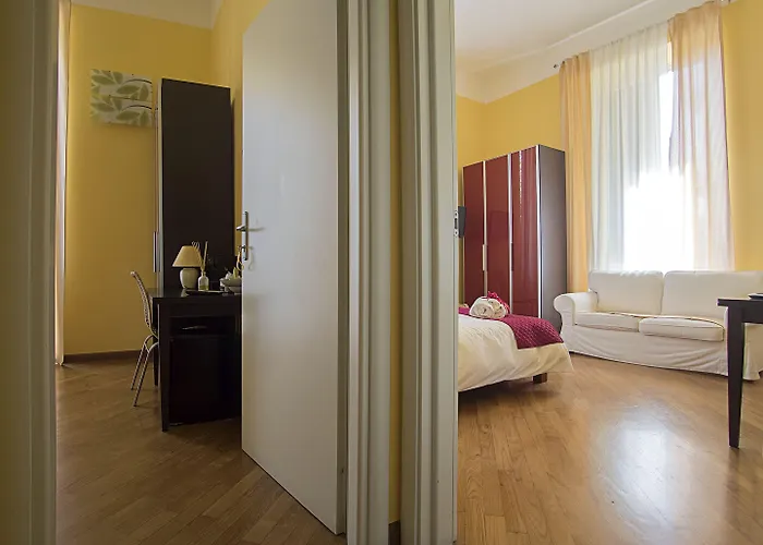 게스트하우스 Residenza Viani 4*
