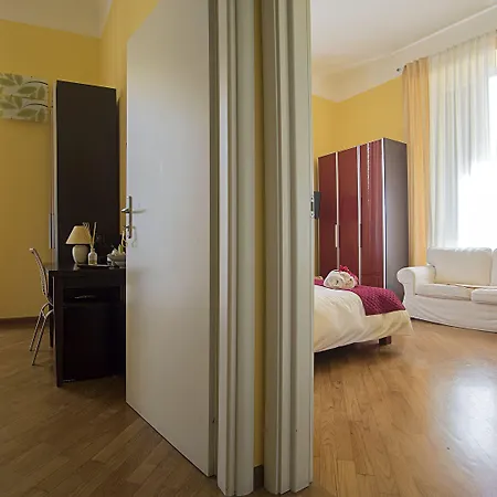 Guest house Residenza Viani 3*