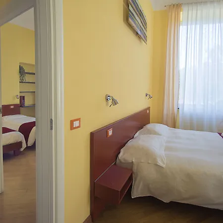 Pensión Residenza Viani 4*