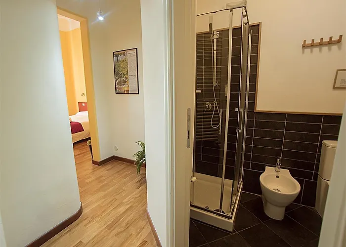 Residenza Viani Konukevi 4*